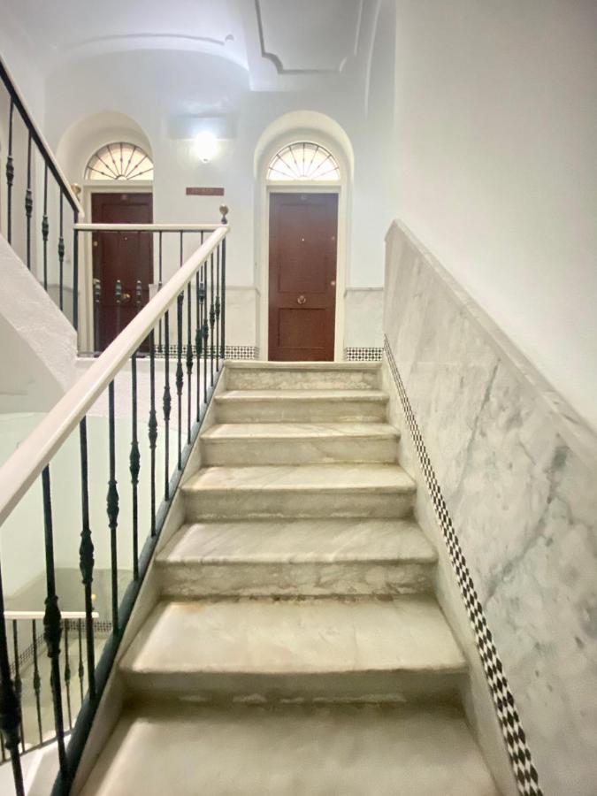 Apartamento Colon 1451 - Pleno Centro Y Wifi Gratis Cadiz Ngoại thất bức ảnh